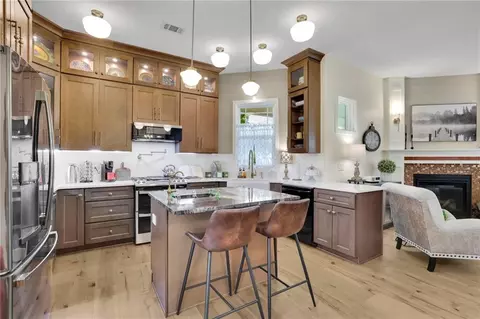 Kitchen - 5985 Spring St, Austell, GA 30168 photo 2 of 5