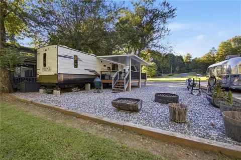 216 Big Rock Rd, Cleveland, GA 30528