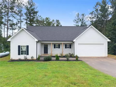 126 Twisted Pines Xing, Dahlonega, GA 30533