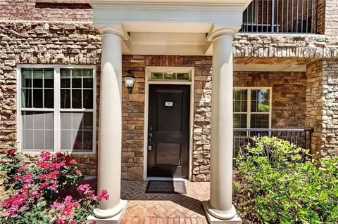 2300 Peachford Rd #4002, Dunwoody, GA 30338