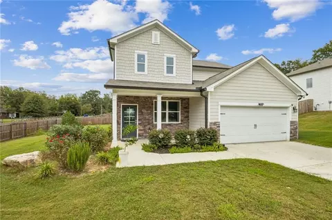 865 Lakeshore Dr, Winder, GA 30680