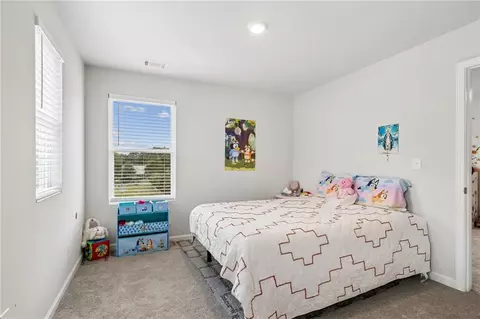 Bedroom - 865 Lakeshore Dr, Winder, GA 30680 photo 10 of 13