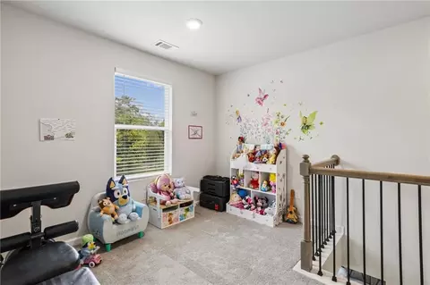 Entry Way - 865 Lakeshore Dr, Winder, GA 30680 photo 10 of 10