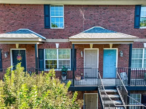 105 Whitehead Rd #23, Athens, GA 30606