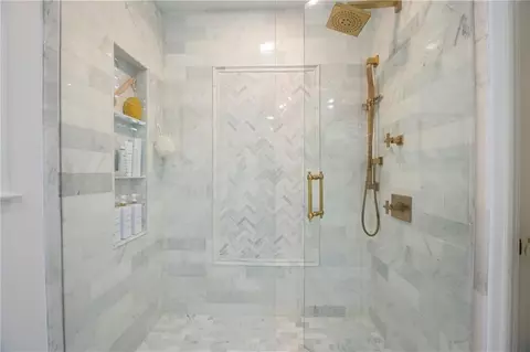 Bath - 4813 Riveredge Dr, Peachtree Corners, GA 30096 photo 7 of 7