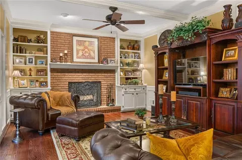 Living - 4813 Riveredge Dr, Peachtree Corners, GA 30096 photo 4 of 7