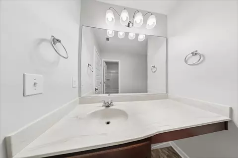 Bath - 12191 Centerra Dr, Hampton, GA 30228 photo 4 of 6