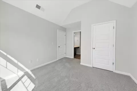 Bedroom - 12191 Centerra Dr, Hampton, GA 30228 photo 6 of 9