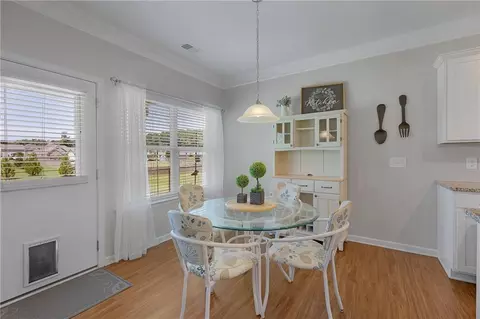 Dining - 304 Benstone Dr NE, Calhoun, GA 30701 photo 2 of 2