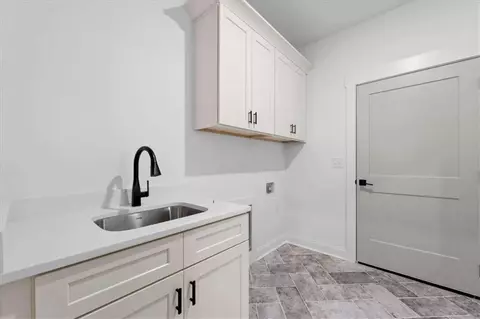Other - 467 Lake Varner Dr, Covington, GA 30014 photo 1 of 9