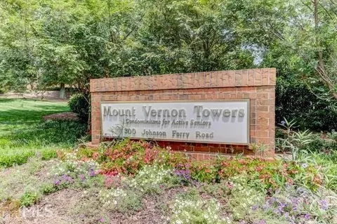 300 Johnson Ferry Rd NE #A112, Sandy Springs, GA 30328