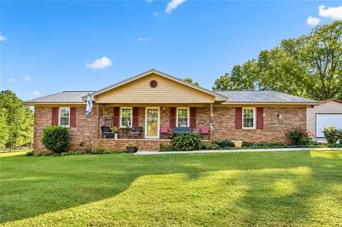 790 Taylorsville Rd, Aragon, GA 30104