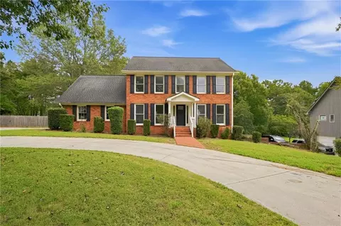 1502 Shoal Creek Dr SW, Conyers, GA 30094
