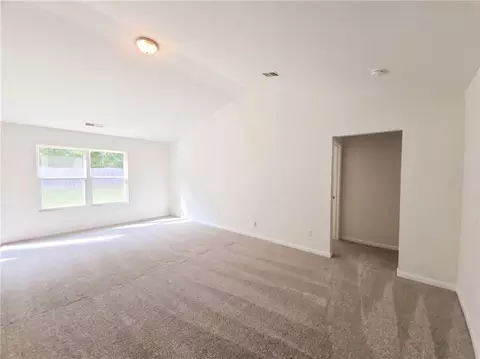 Living - 1007 Haley St, Macon, GA 31217 photo 1 of 1