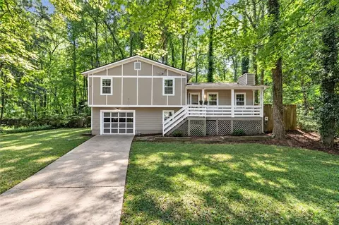 1887 Merry Oak Ct SW, Marietta, GA 30008