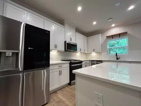 Kitchen - 63 Brookstone Park E, Acworth, GA 30101 photo 2 of 2