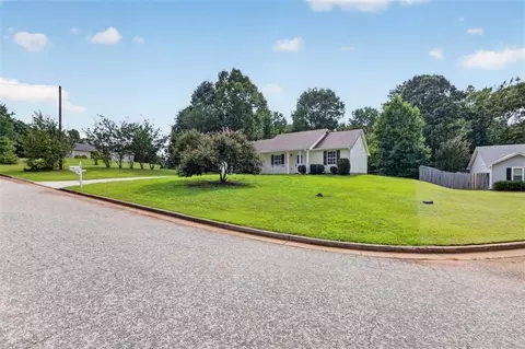 Exterior - 20 Hunters Keep, Covington, GA 30014 photo 2 of 8