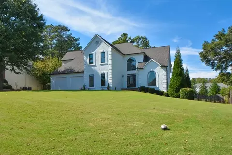 10590 Stonepoint Pl, Johns Creek, GA 30097