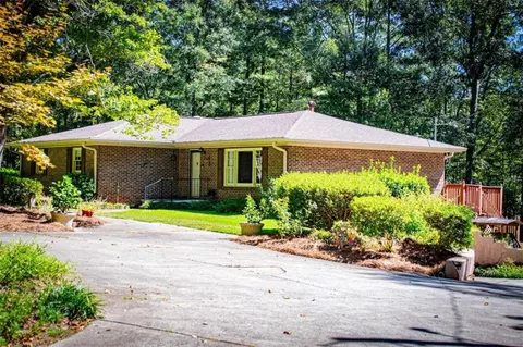 59 Hutcheson Ferry Rd, Whitesburg, GA 30185