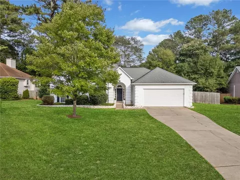 2376 Battle Forest Dr SW, Marietta, GA 30064