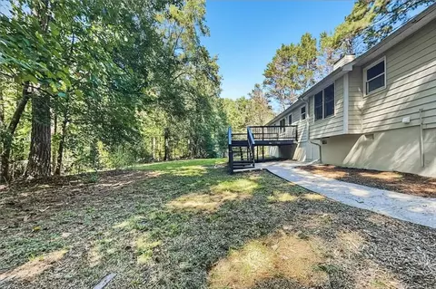 Exterior - 170 W Forest Dr, Covington, GA 30016 photo 2 of 3
