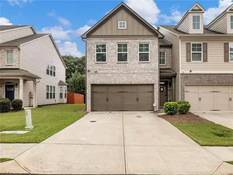 779 Arbor Crowne Dr, Lawrenceville, GA 30045