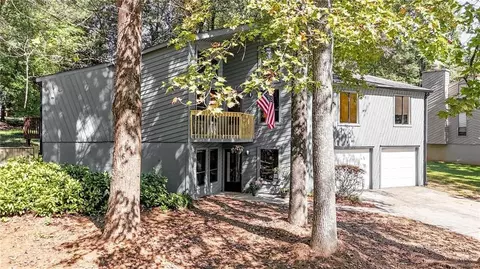 2950 Creek Park Dr, Marietta, GA 30062