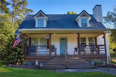 65 Chipley Creek Dr, Villa Rica, GA 30180