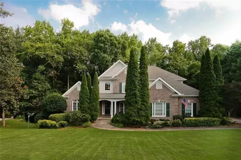 1251 Dials Plantation Dr, Statham, GA 30666