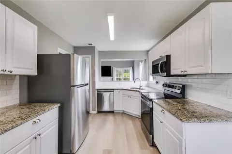 4905 Martin Farms Rd, Powder Springs, GA 30127