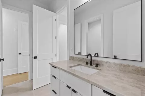 Bath - 3293 Bailey Rd, Dacula, GA 30019 photo 4 of 8