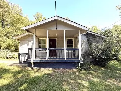 3335 Delmar Ln NW, Atlanta, GA 30331