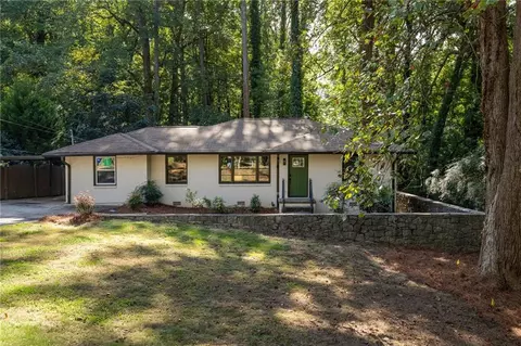 2847 Hollywood Dr, Decatur, GA 30033