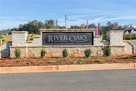 756 Ocmulgee Xing, Locust Grove, GA 30248