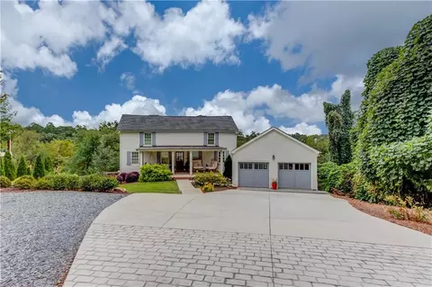 153 Sloan St, Roswell, GA 30075