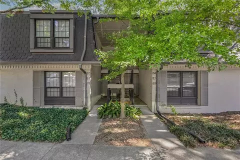 79 Adrian Pl NW, Atlanta, GA 30327