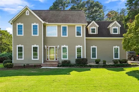10 Chad Ct, Mcdonough, GA 30253