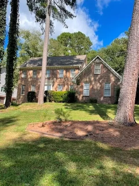 5160 Shadow Path Ln SW, Lilburn, GA 30047