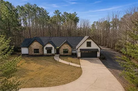 635 Colbert Rd, Dallas, GA 30132