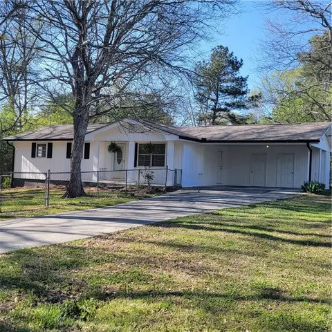 118 Meadows Ct, Hiram, GA 30141