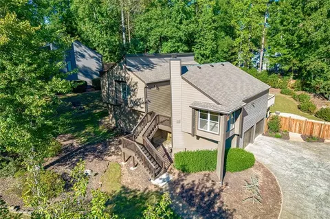 2220 Rock Ridge Rd, Marietta, GA 30062