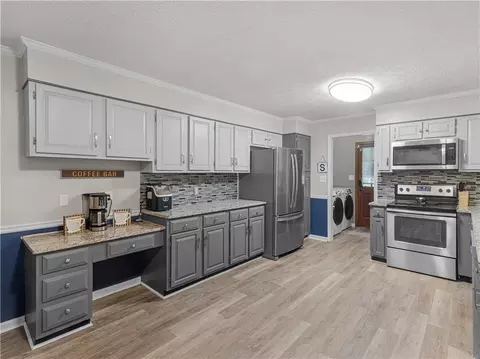 Kitchen - 185 Briar Patch Rd, Covington, GA 30014 photo 1 of 4