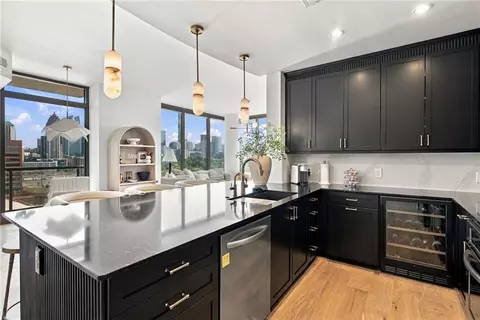 270 17th St NW #901, Atlanta, GA 30363