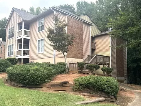 5539 Mountain Springs Cir, Stone Mountain, GA 30088