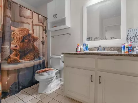Bath - 100 Sable Cir, Covington, GA 30016 photo 1 of 2