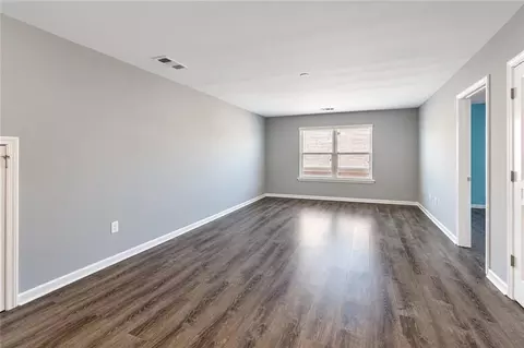 Living - 3566 Ashby Pond Ln, Duluth, GA 30097 photo 1 of 10