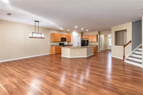 Living - 3566 Ashby Pond Ln, Duluth, GA 30097 photo 5 of 10