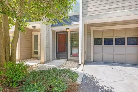 2877 Torreya Way SE, Marietta, GA 30067