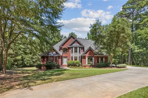 Exterior - 35 Cornish Trace Dr, Covington, GA 30014 photo 1 of 11