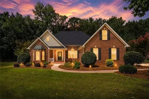4149 Alayna Lee Cir, Mcdonough, GA 30252